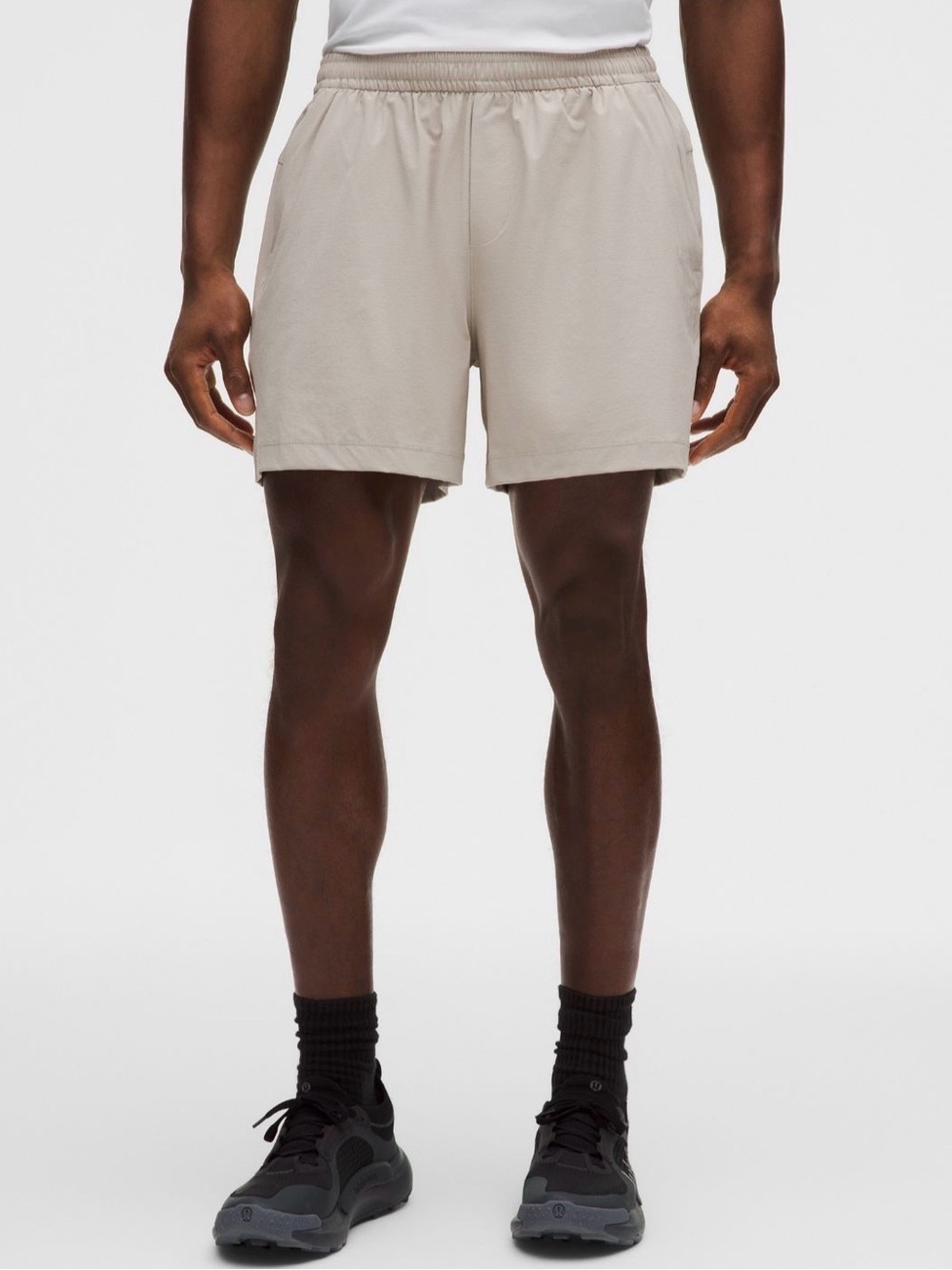 Lululemon Men’s “Stretch Ripstop” Short 5” Inseam (L)